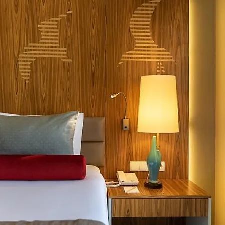 Resort Paloma Perissia Side